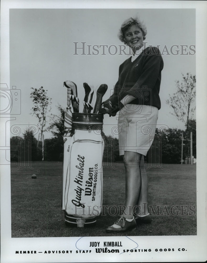 1964 Press Photo Golfer Judy Kimball, Member of Wilson Sporting Goods Co.- Historic Images