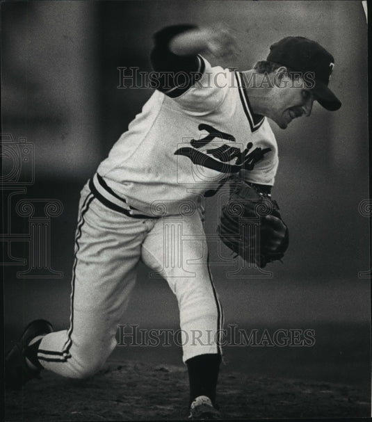 1988 Press Photo Pitcher Pat Bangston of Wisconsin's Kenosha Twins baseball team- Historic Images