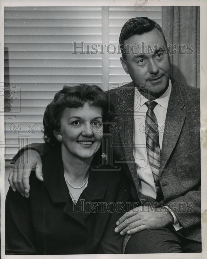 1962 Press Photo Former major league player Bob Kennedy with his wife Claire- Historic Images