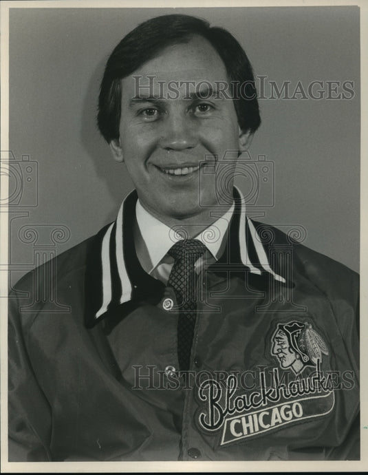1984 Press Photo Cliff Koroll in a Chicago Blackhawks jacket. - mjt04266- Historic Images