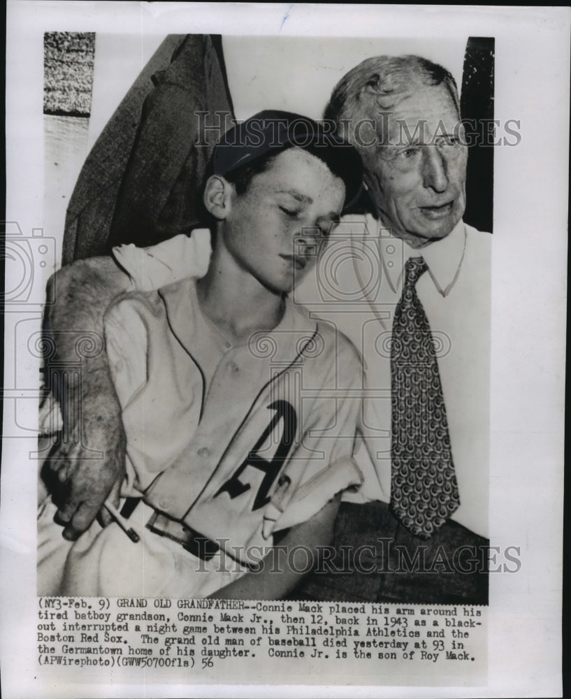 1956 Press Photo Baseball Hero Connie Mack And Batboy Grandson Connie Mack Jr.- Historic Images