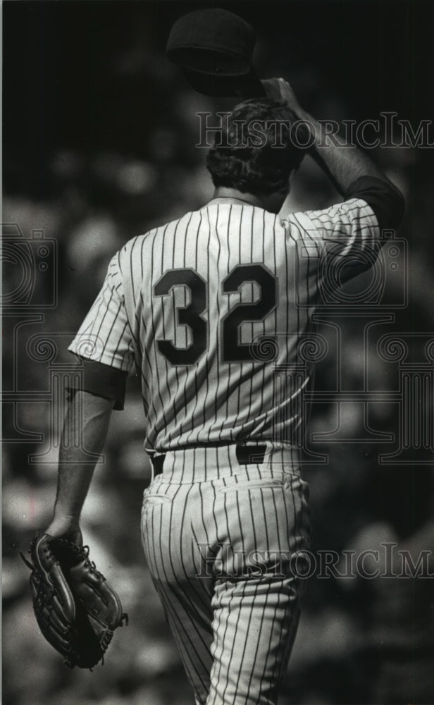 1990 Press Photo Milwaukee Brewers baseball&#39;s pitcher, Chuck Crim - mjt04998- Historic Images