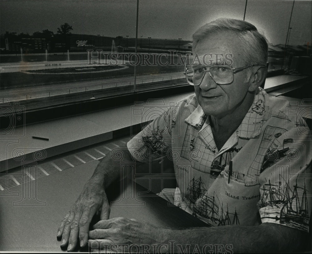 1992 Press Photo Center For Gambling Studies Proponent Professor Ron Pavalko - Historic Images