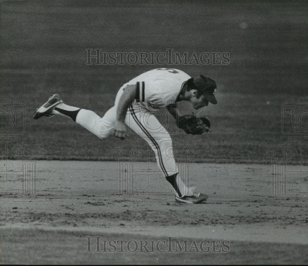 1977 Press Photo Milwaukee Brewers - Sal Bando in Baseball Game - mjt05611- Historic Images