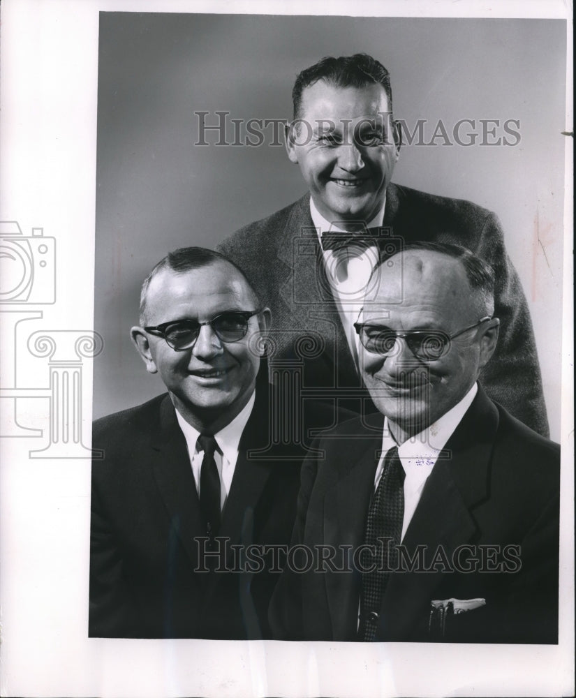 1962 Press Photo Gene Edwards with fellow Wisconsin Soccer association officers- Historic Images