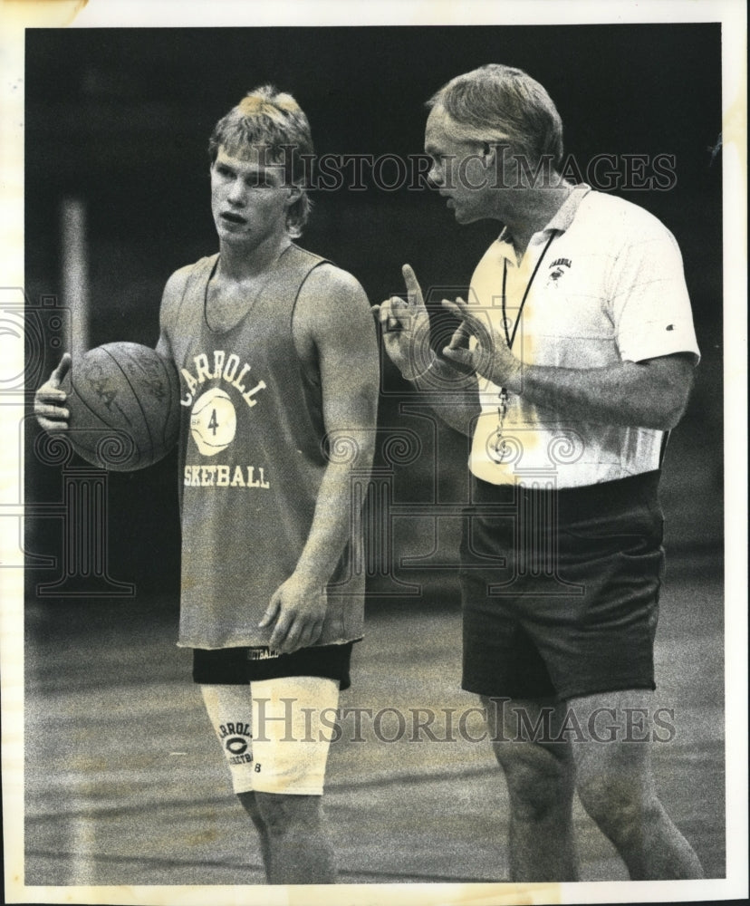 1989 Press Photo Carroll College basketball father &amp; son duo, Destry &amp; Dave Fink- Historic Images