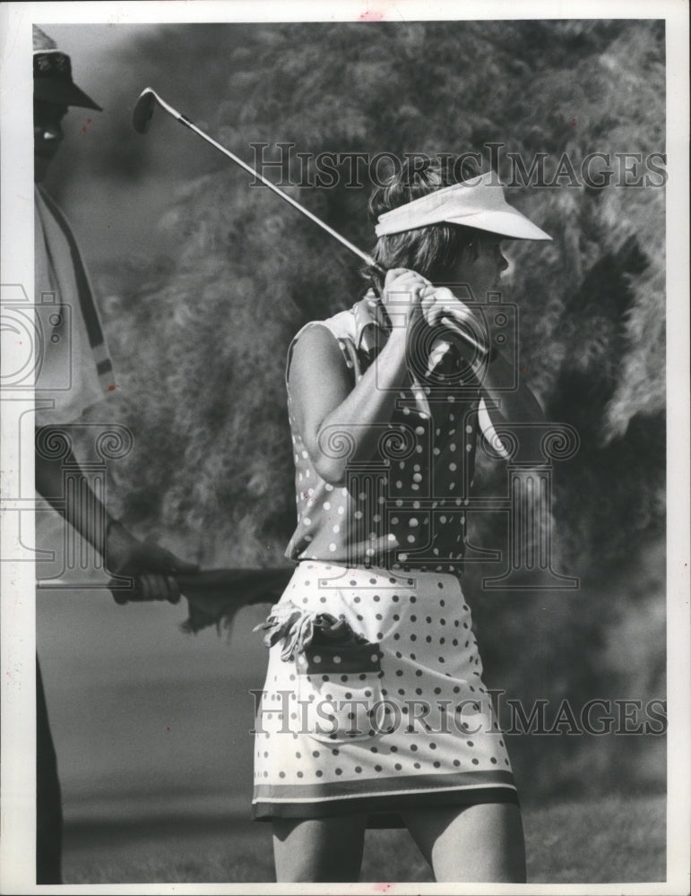 1974 Press Photo Katie Falk in Golf Tournament, Wisconsin - mjt06146- Historic Images