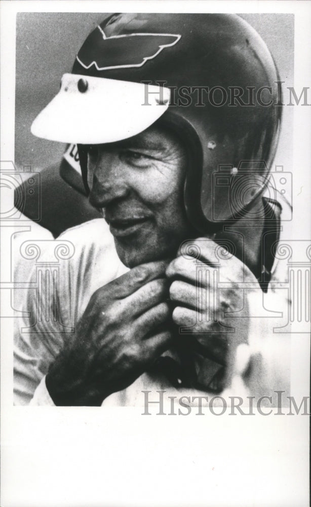1965 Press Photo Norm Nelson, Stock Car Racer, Racine, Wisconsin - mjt06148- Historic Images