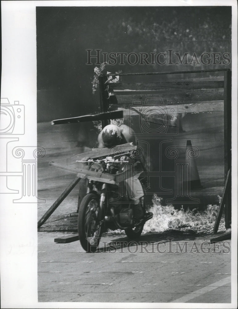 1966 Press Photo Young America on Wheels - Motorcycle Performer, Milwaukee- Historic Images