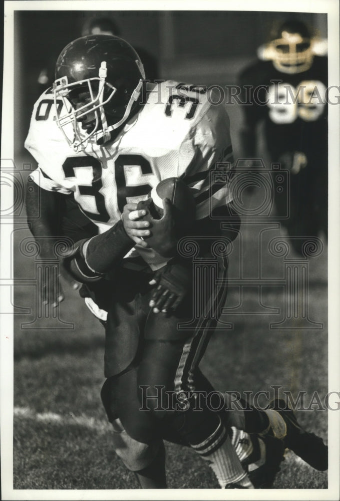 1993 Press Photo Vincent High School - James Perry, Football Player - mjt06220- Historic Images