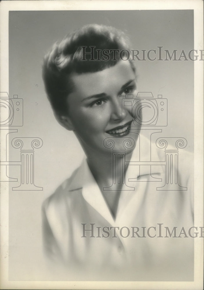 1959 Press Photo Wisconsin Junior Golf Champion Carol Ann Sorenson Of Janesville- Historic Images