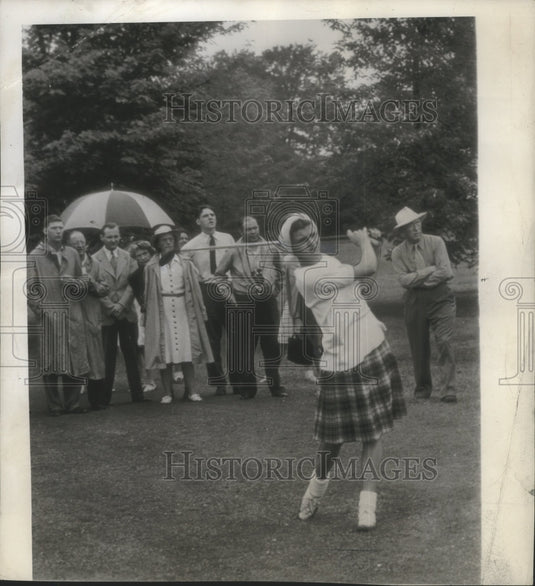 1946 Press Photo Golfer Mary McMillin In Women's Western Amateur Tournament- Historic Images