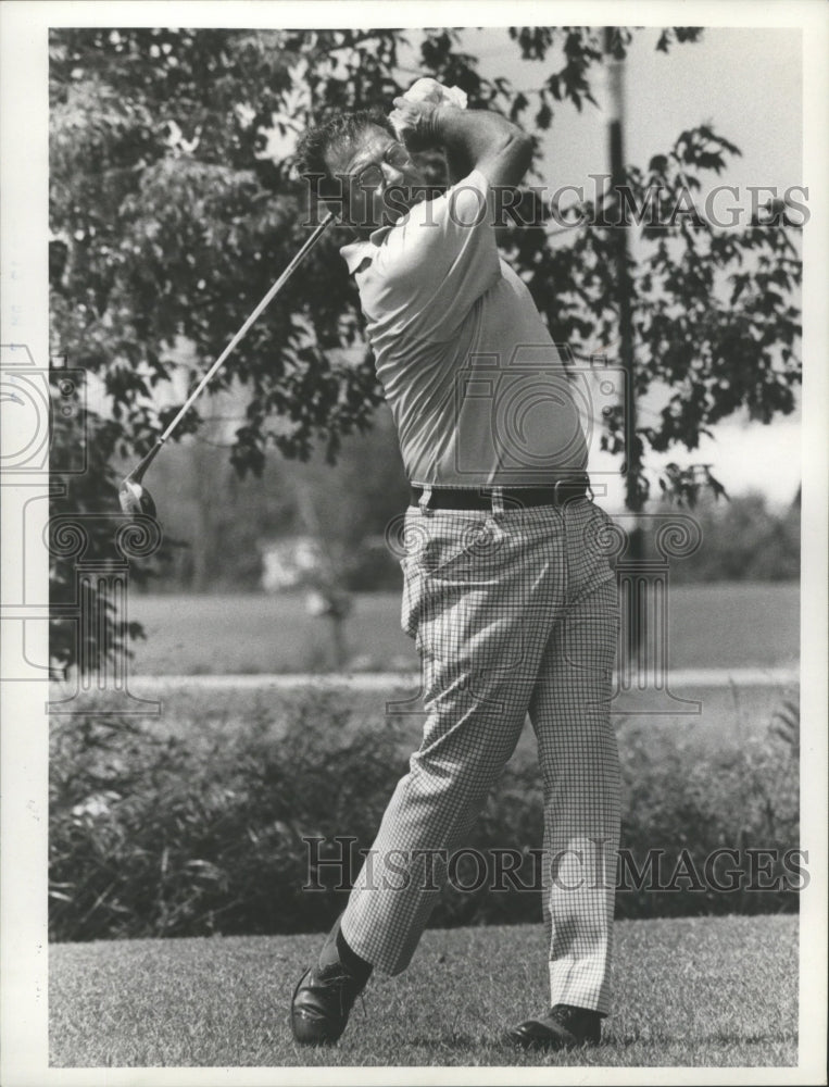 1974 Press Photo National Senior Golf Championship Winner Manuel De La Torre- Historic Images