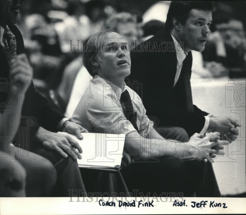 1985 Press Photo Carroll College head coach David Fink and assistant Jeff Kunz.- Historic Images