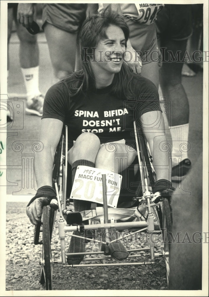 1987 Press Photo Wheelchair Race Winner Jean Driscoll From Madison, Wisconsin- Historic Images