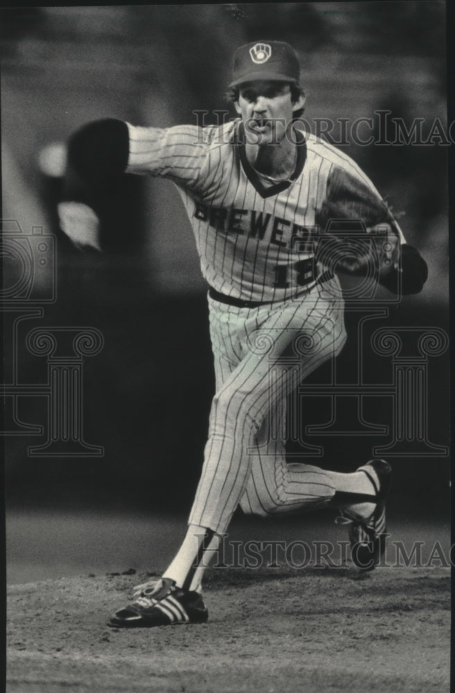 1985 Press Photo Danny Darwin pitched a 1-hitter, breaks losing streak- Historic Images