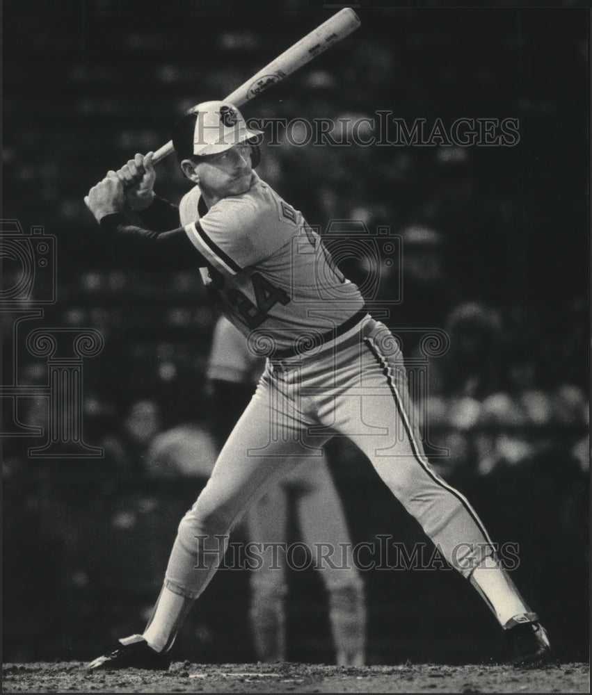 1985 Press Photo Baltimore Orioles baseball player, Rick Dempsey, at bat- Historic Images