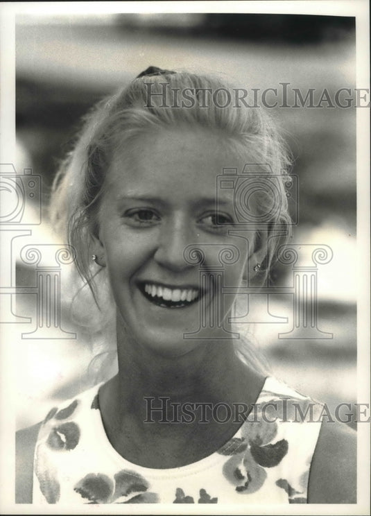 1992 Press Photo Bob Cross runner Marnie Sullivan - mjt07584- Historic Images