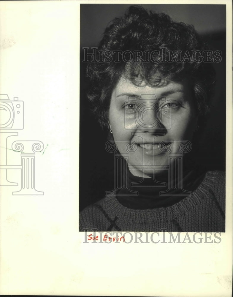 1987 Press Photo New Berlin, Wisconsin Figure Skating Coach Sue Susic Ervin- Historic Images