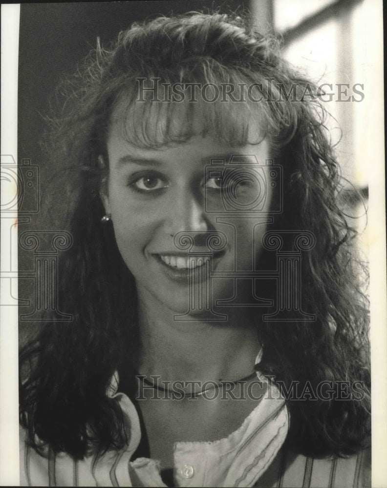 1993 Press Photo Becky Fedel, Waukesha South High School basketball player.- Historic Images