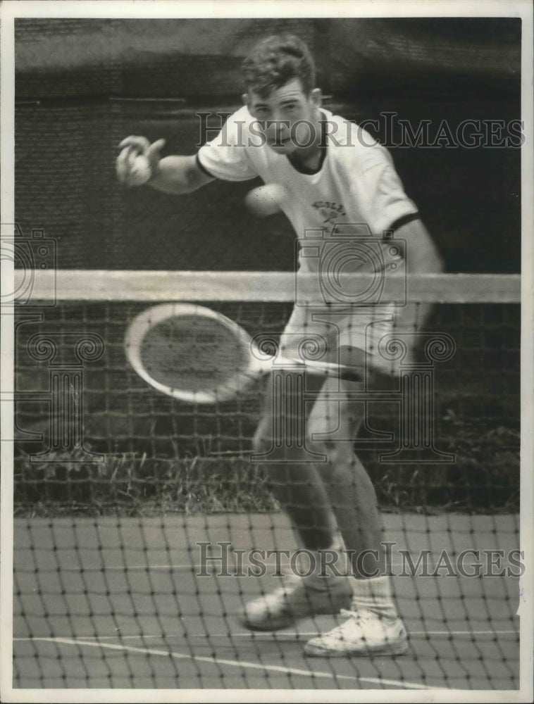1966 Press Photo Nicolet tennis champion, Tom Dunker - mjt07789- Historic Images