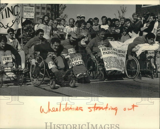 1984 Press Photo Wheelchair racers at the start of Milwaukee's Al McGuire race- Historic Images
