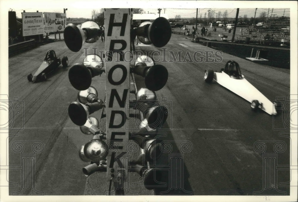 1993 Press Photo Race start at NHRA junior drag race at Great Lakes Dragway,- Historic Images