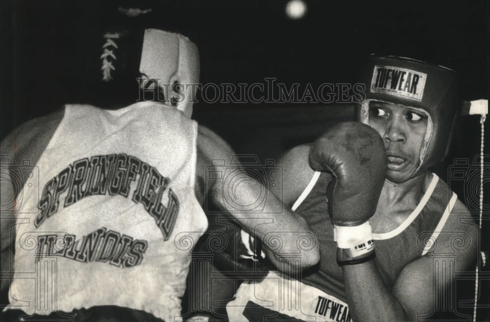 1994 Press Photo Mack McLin, Darrell Hall at National Golden Gloves tournament- Historic Images