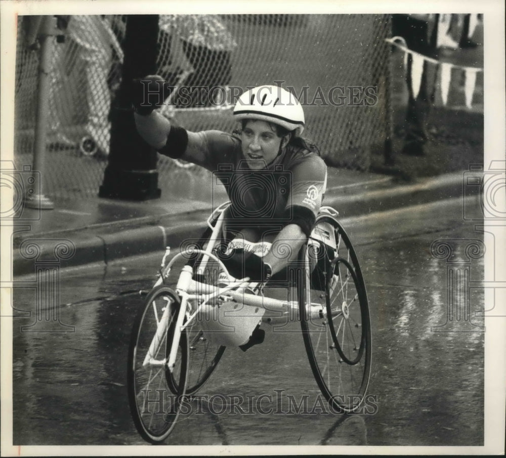 1992 Press Photo Wheelchair division winner and Olympian Jean Driscoll- Historic Images