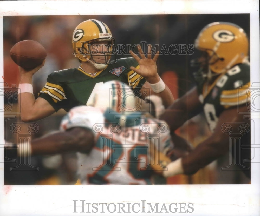 1994 Press Photo Green Bay Pack football quarterback, Brett Favre - mjt08395- Historic Images