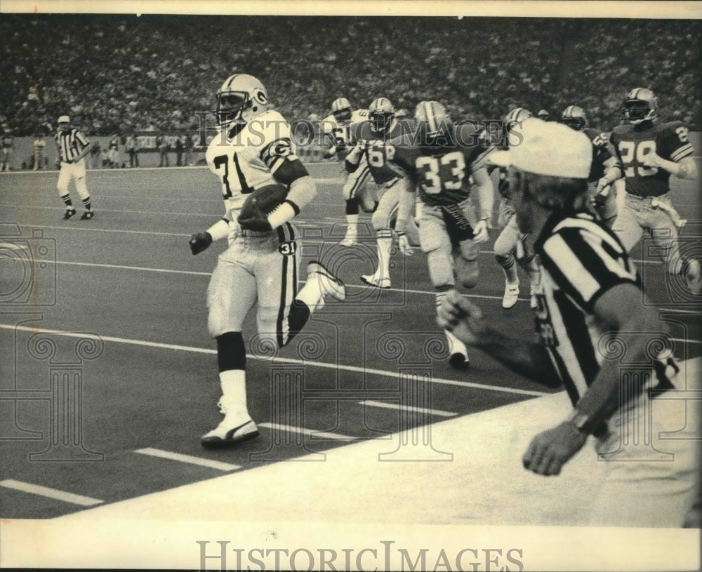 1984 Press Photo Packers football&#39;s Gerry Ellis leaves Lions far behind at game- Historic Images