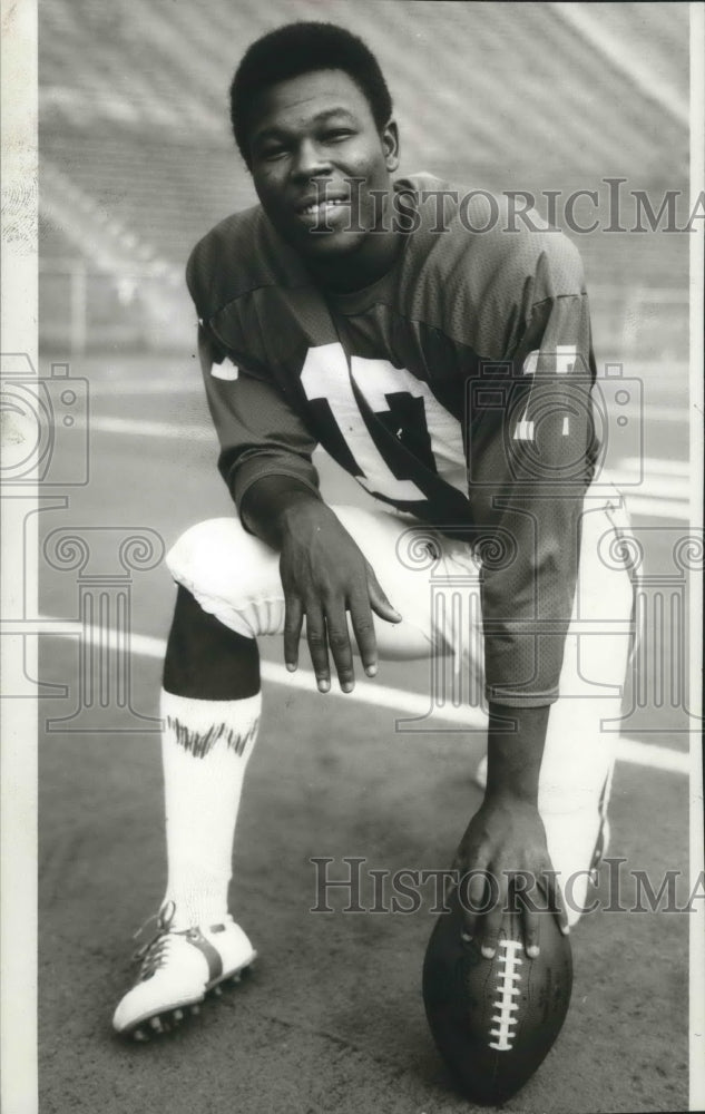 1975 Press Photo University of Wisconsin football player Anthony Dudley- Historic Images