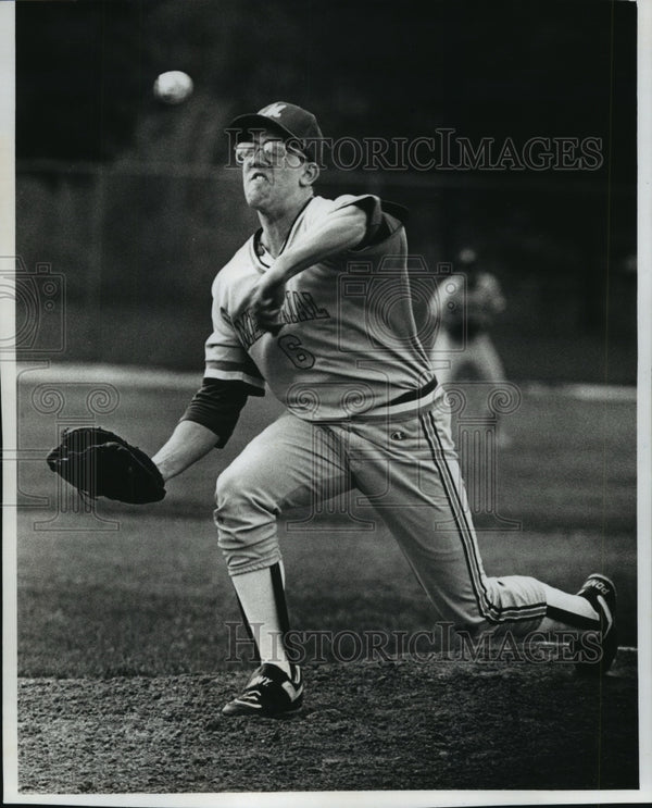 1990 Press Photo Ryan Rappis pitching baseball-Catholic Memorial High ...