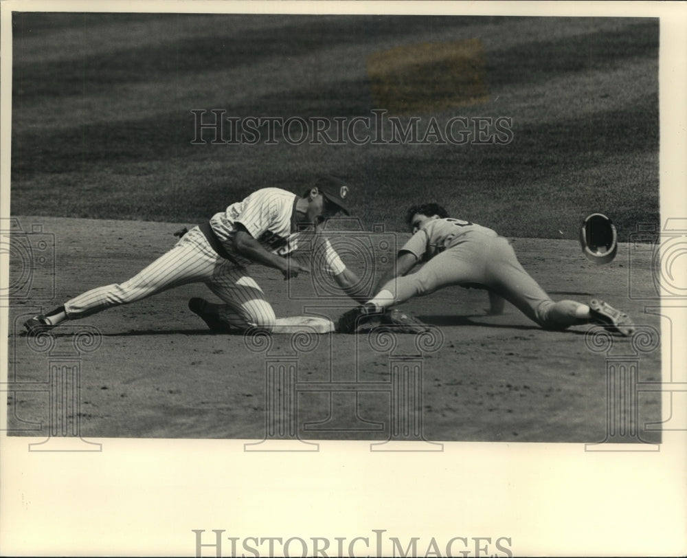 1987 Press Photo Jim Gantner and other - mjt09476- Historic Images