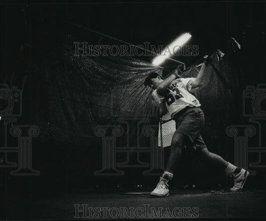1978 Press Photo Pat Schuster took a swing at Mike Hegan's Grand Slam Brookfield- Historic Images
