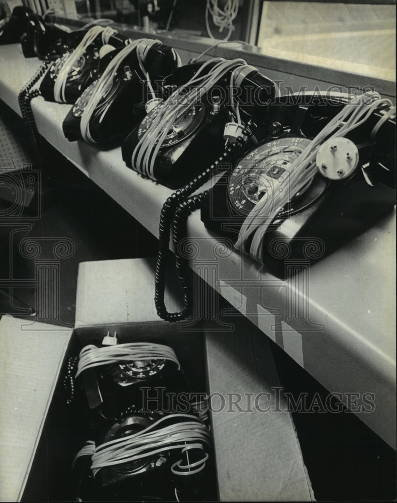 1982 Press Photo Boxes of telephones at Milwaukee Brewers World Series- Historic Images