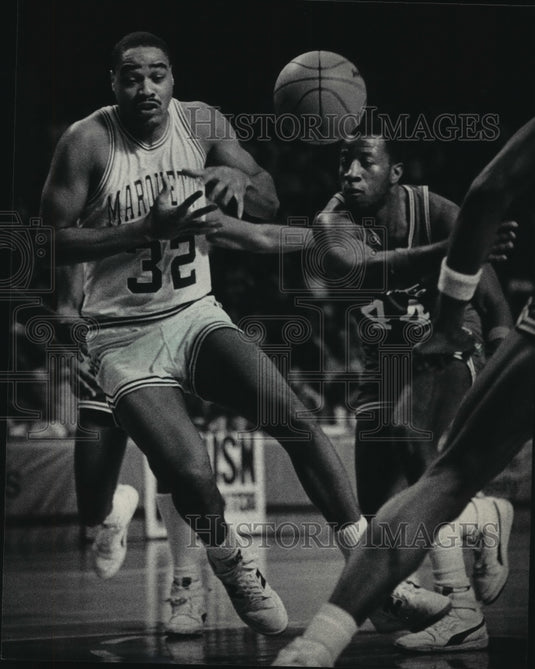 1986 Press Photo Marquette University road show - mjt10598- Historic Images