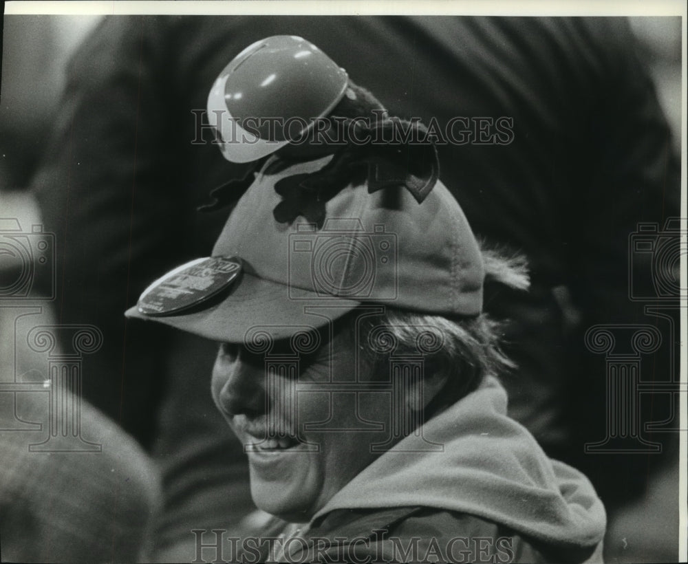 1982 Press Photo Milwaukee Brewers fan - mjt10726- Historic Images