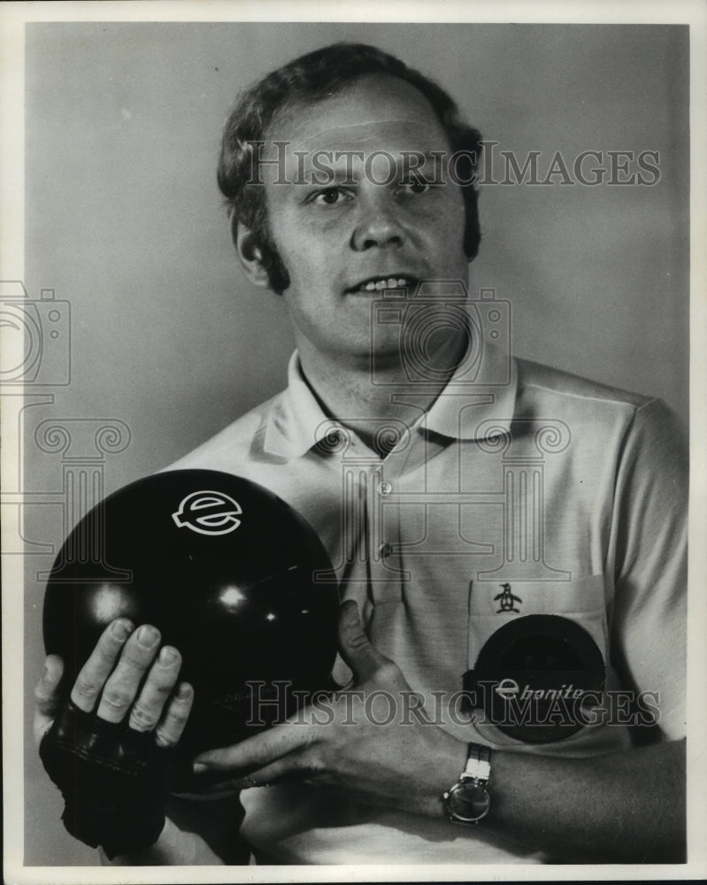 1979 Press Photo Ebonite Pro Staff Johnny Guenther - mjt10964- Historic Images