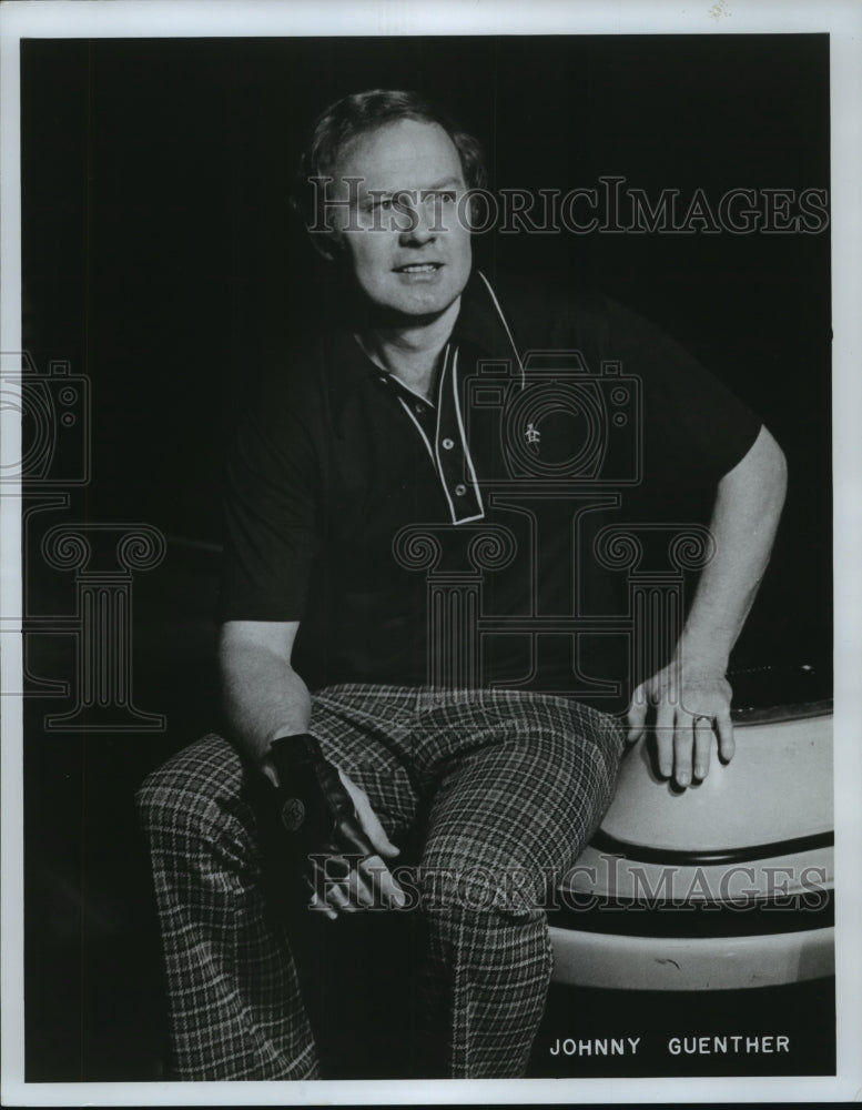 1980 Press Photo Pro bowler, Johnny Guenther - mjt10965- Historic Images