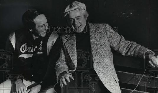 1975 Press Photo Baseball Player Brooks Robinson Being Interviewed By Curt Gowdy- Historic Images