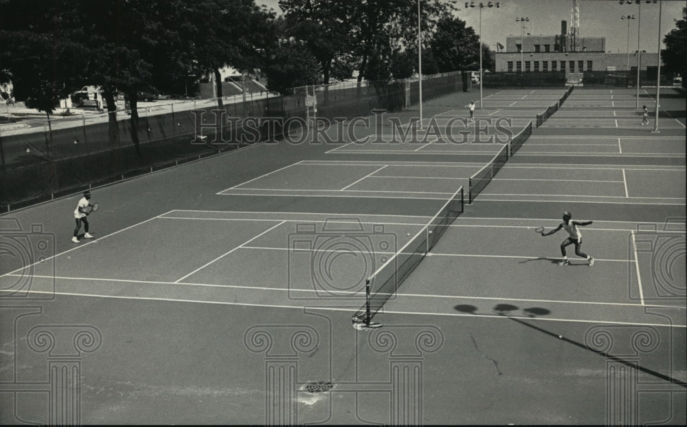 1986 Press Photo View of the Many Tennis Courts at Milwaukee&#39;s Wick Field- Historic Images