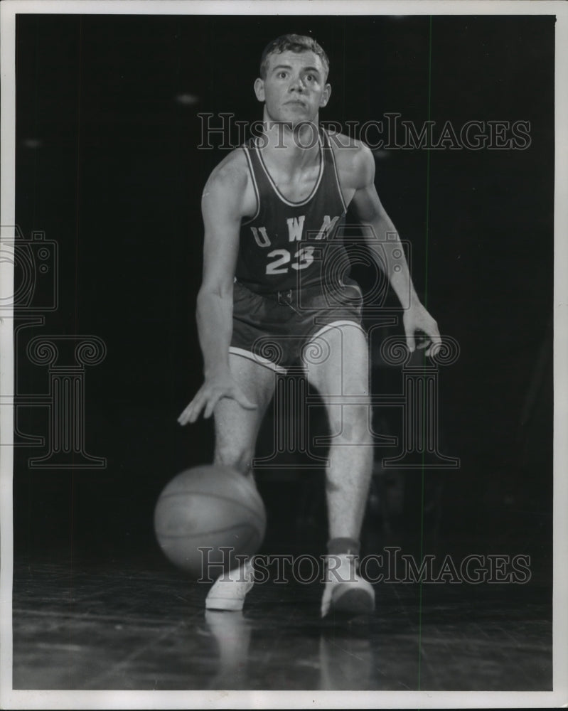 1958 Press Photo Tom Rebhotz top reserve for UMW and son of coach Russ Rebhotz.- Historic Images