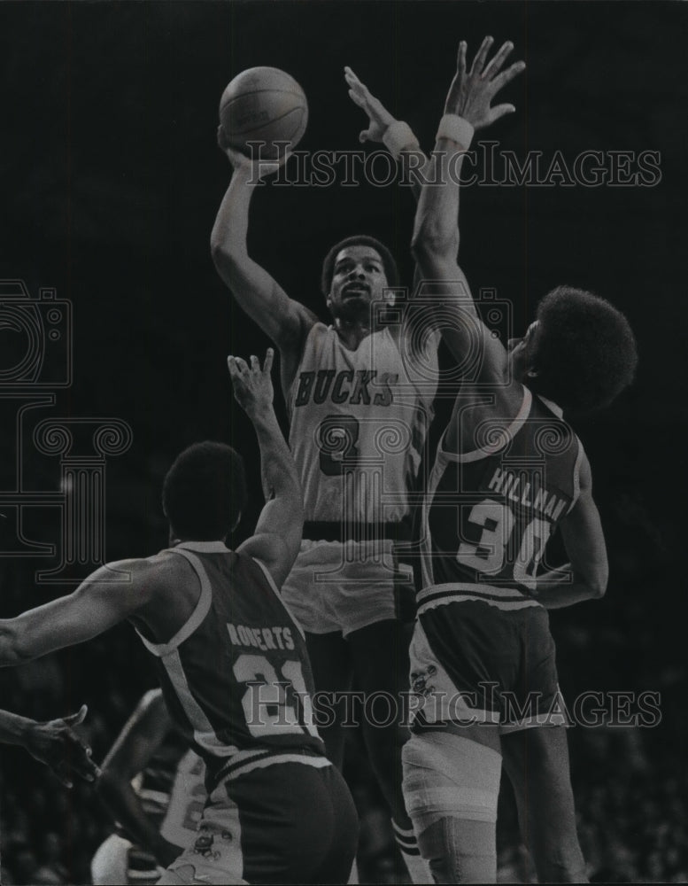 1978 Press Photo Milwaukee Bucks Basketball Player Marques Johnson Versus Denver- Historic Images