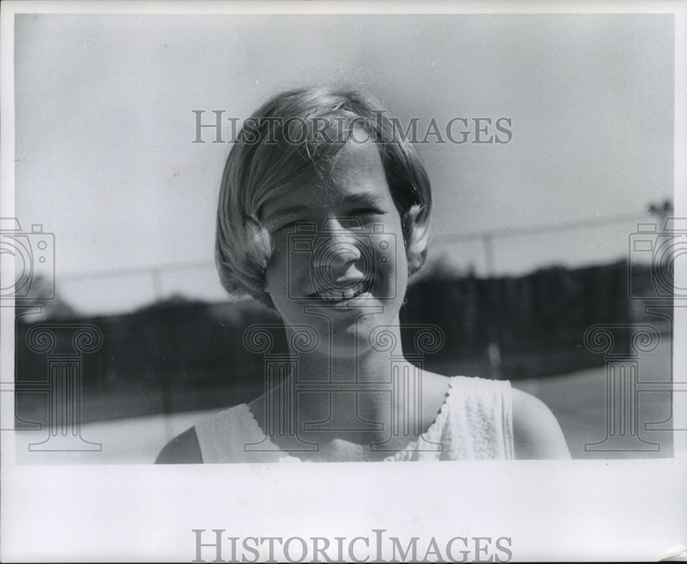 1965 Press Photo Tennis star Laurel Holgerson - mjt12544- Historic Images