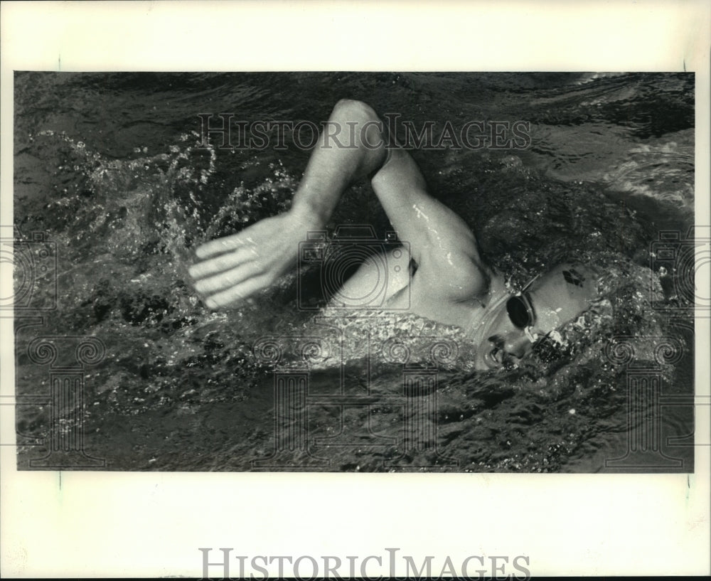 1986 Press Photo Triathlon swimmer Pete Jennick training - mjt12586- Historic Images