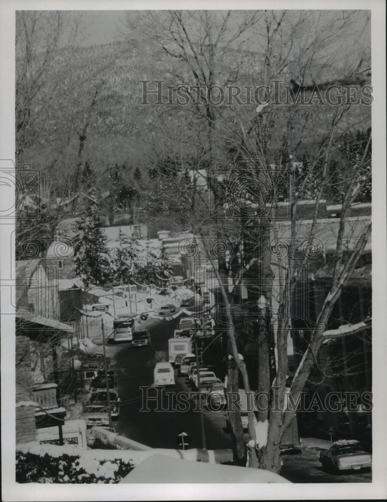 1980 Press Photo Snowy Streets Of Tiny Olympic Town Of Lake Placid, New York- Historic Images
