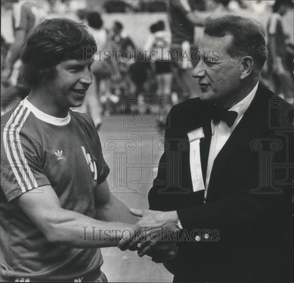 1977 Press Photo Milwaukee soccer player Herbert Schweinert . - mjt13303- Historic Images
