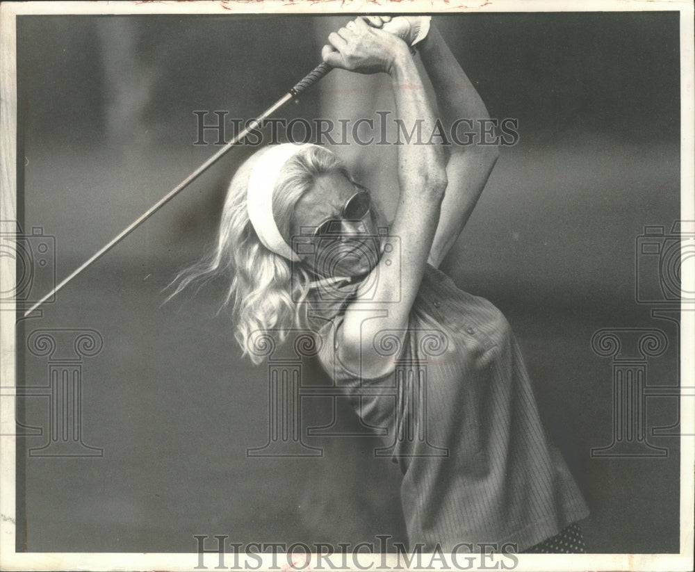 1973 Press Photo Golfer Judy Rankin makes remarkably powerful drives - mjt13462- Historic Images