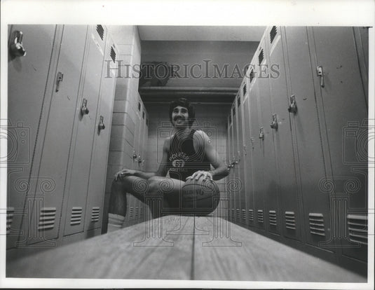 1977 Press Photo Stevens Point basketball player, Pete Miller - mjt13480- Historic Images